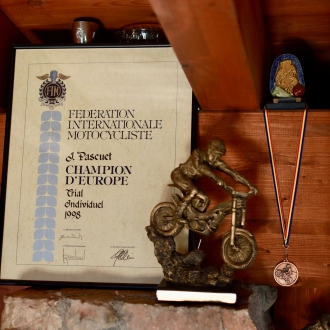 gallery_image