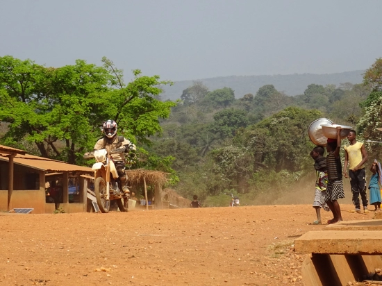 Day 1 : France - Lomé